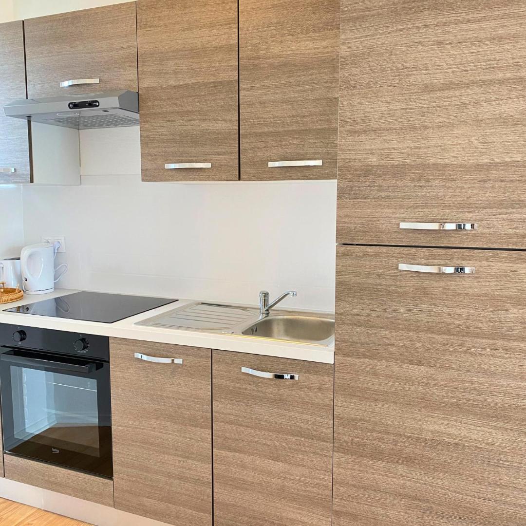 Charmant Studio A Etampes Apartment Luaran gambar