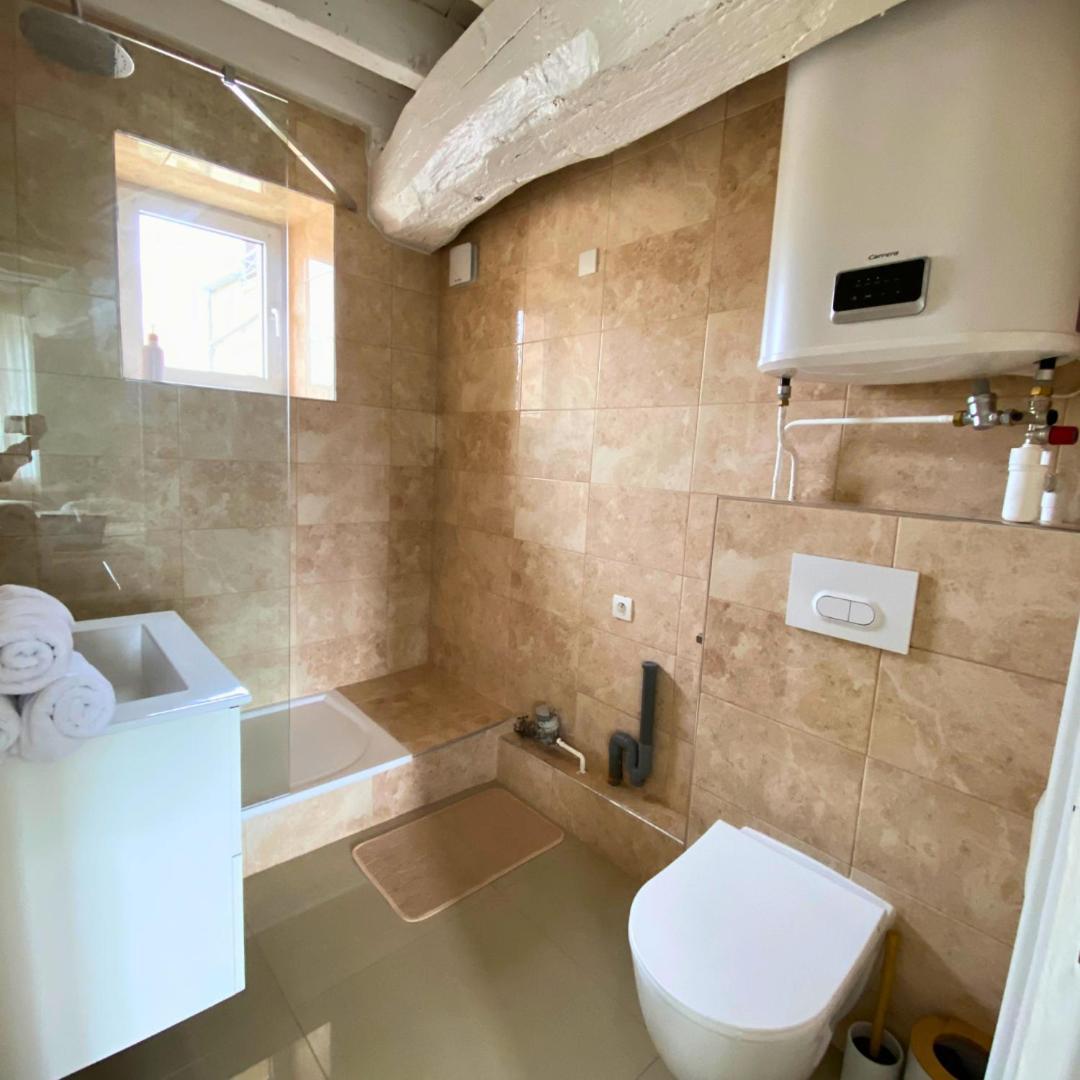 Charmant Studio A Etampes Apartment Luaran gambar