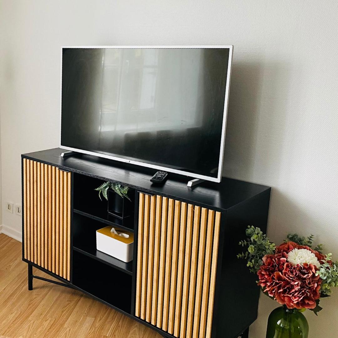Charmant Studio A Etampes Apartment Luaran gambar